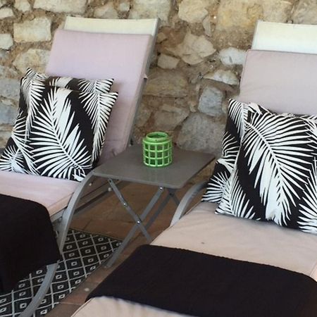 Le Jardin D'Emile Hotel Cassis Szoba fotó